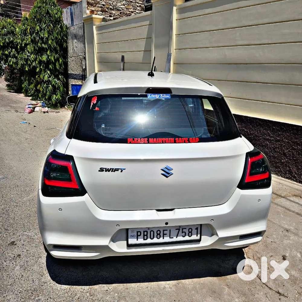 Maruti Suzuki Swift 2024 Petrol 16000 Km Driven