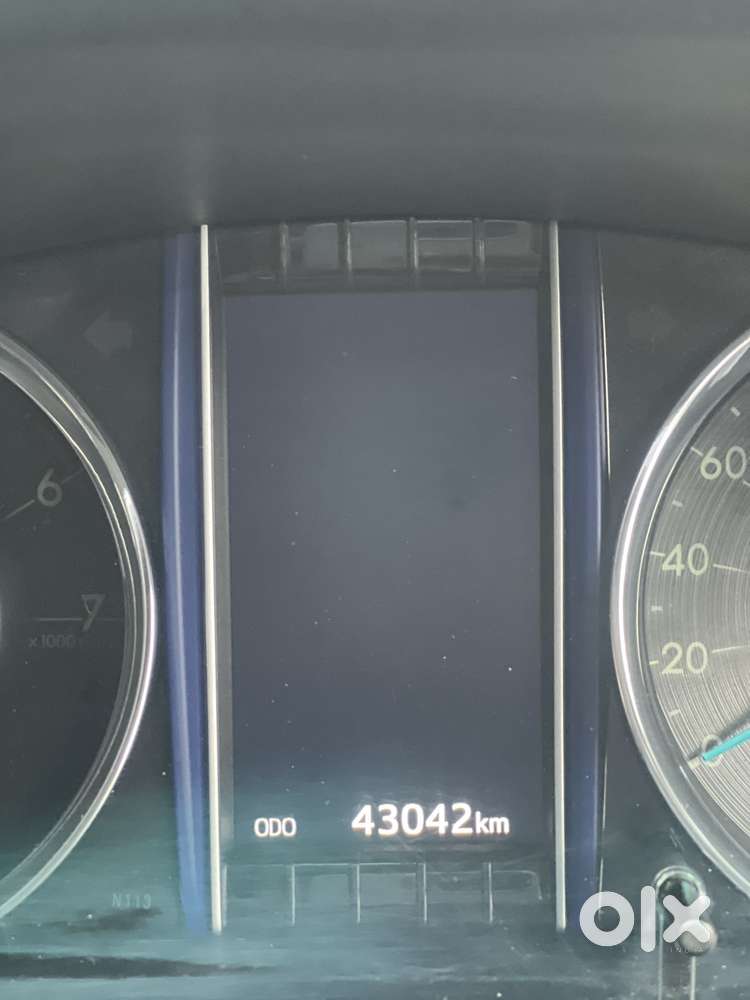 Toyota Fortuner 2.7 2wd Mt, 2016, Petrol
