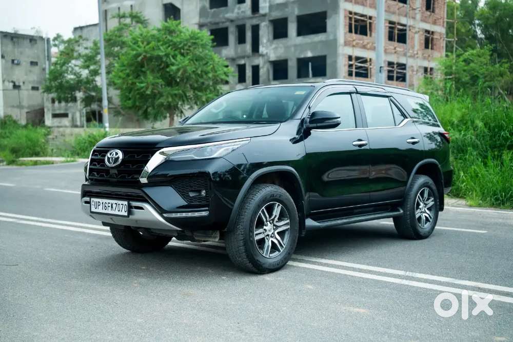 Toyota Fortuner  2025 December 4/2 At