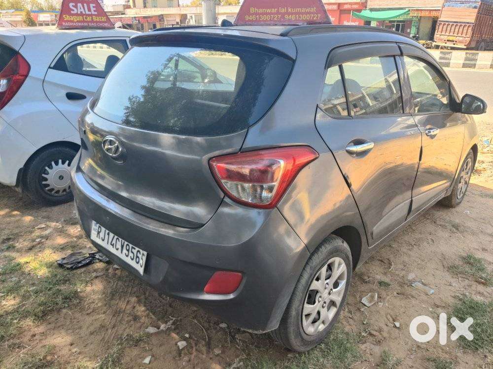 Hyundai Grand I10 Sportz Edition, 2015, Diesel
