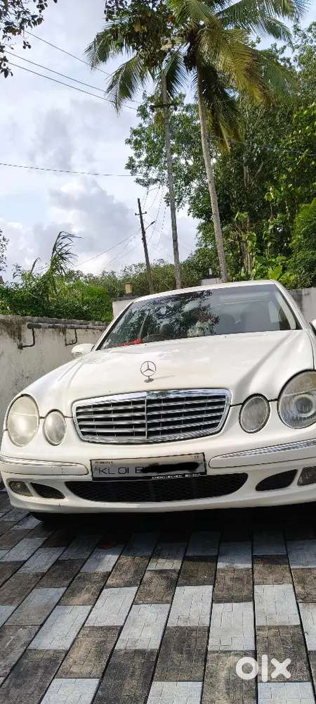 Mercedes-benz E-class 2004 Diesel 200000 Km Driven