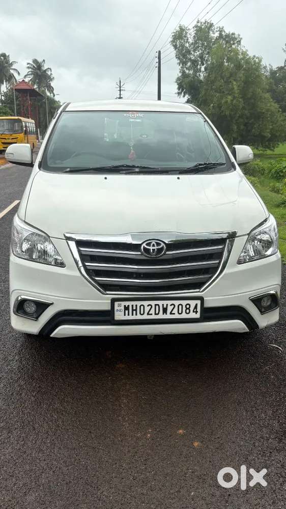 Toyota Innova Diesel 2015