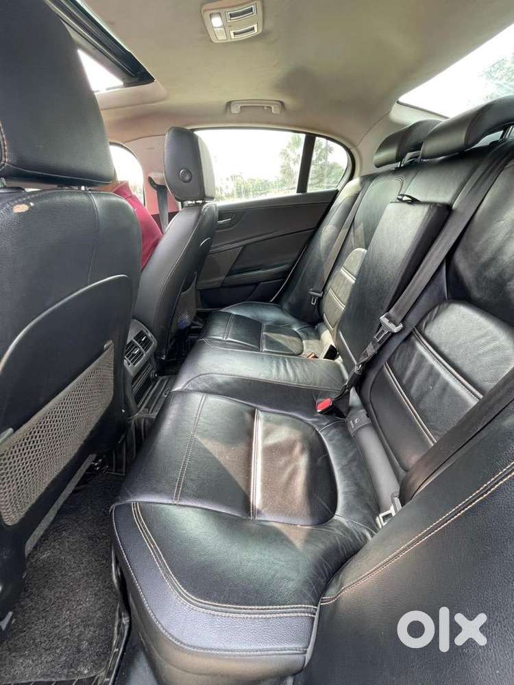 Jaguar Xe 2018 Diesel Well Maintained