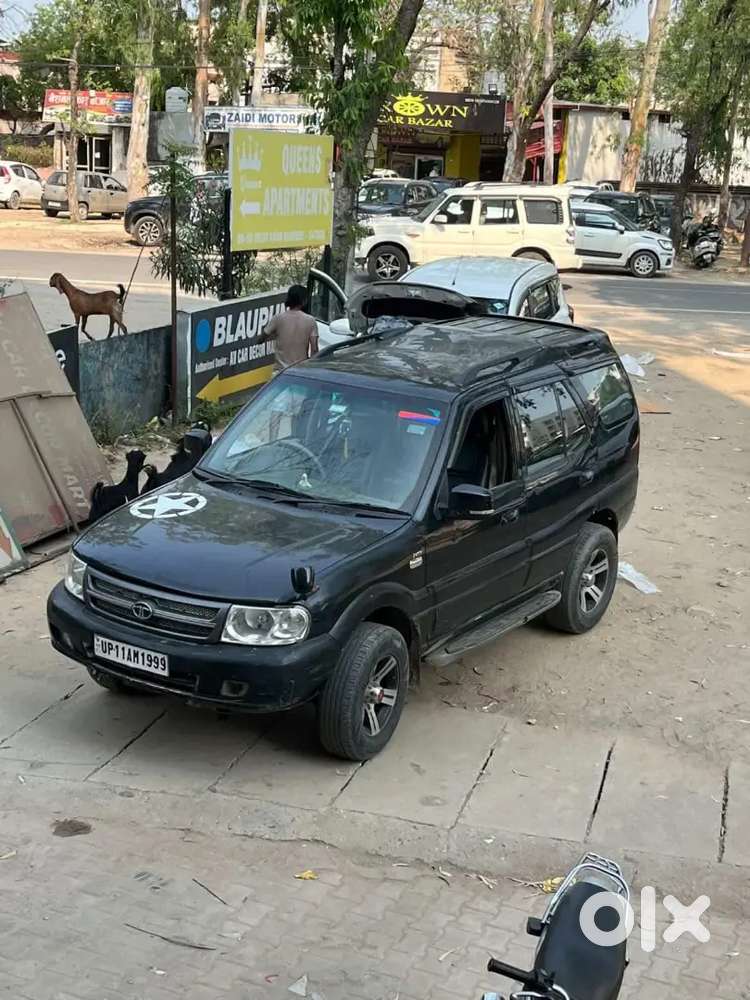 Tata Safari Dark Edition 2013 Diesel Manual