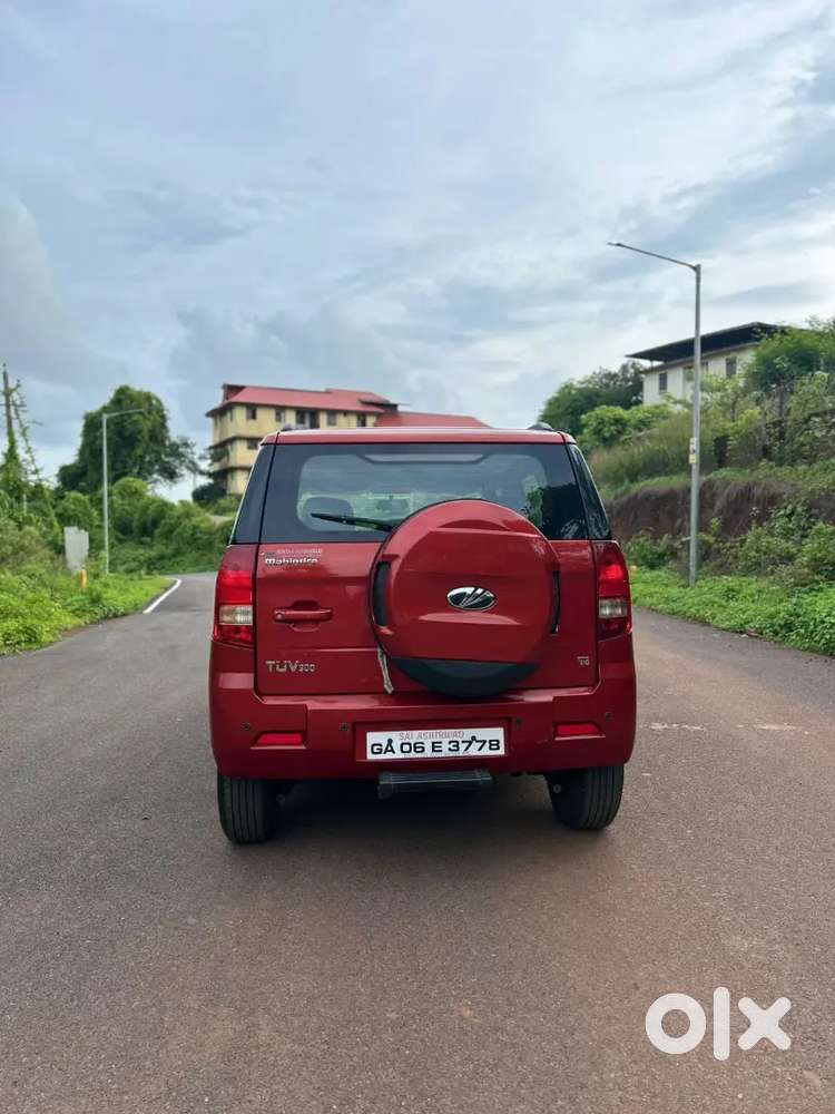 Mahindra Tuv 300 2016 Diesel 150000 Km Driven