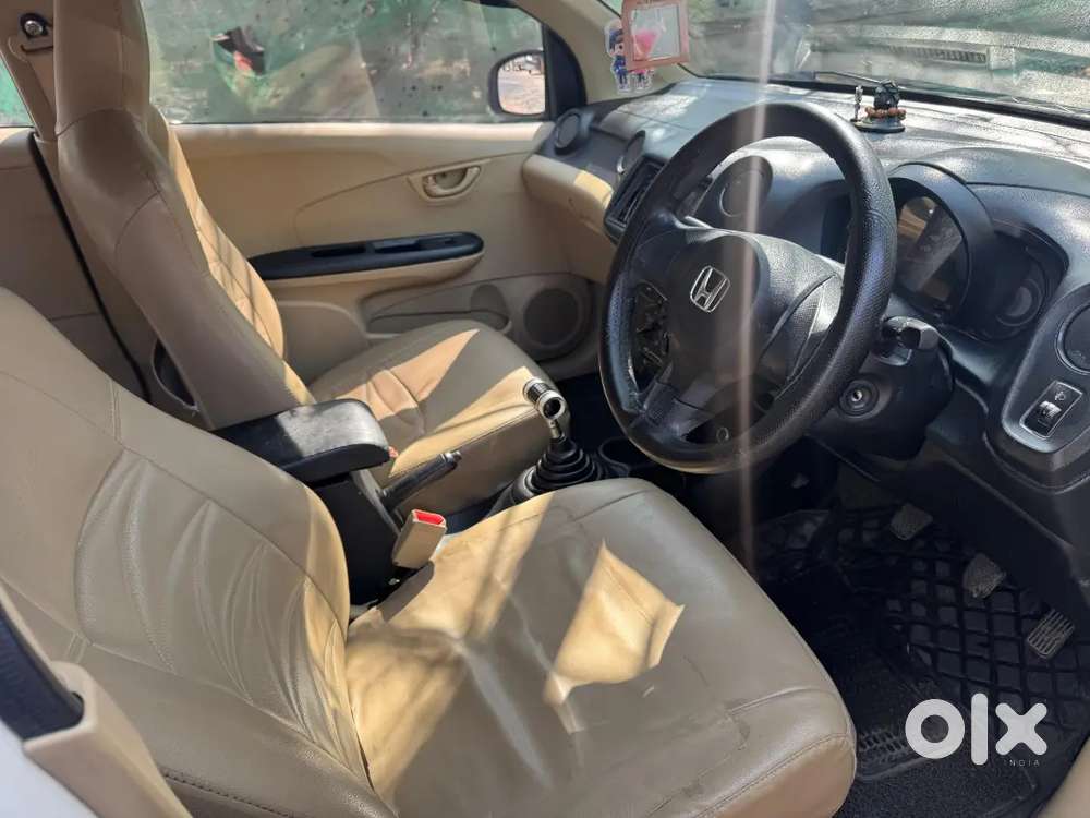 Honda Amaze October 2015