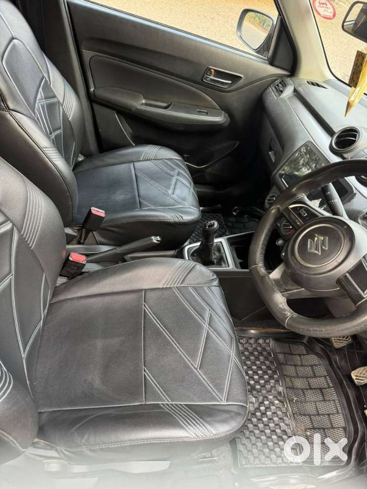 Maruti Suzuki Swift Vxi + Manual, 2022, Petrol