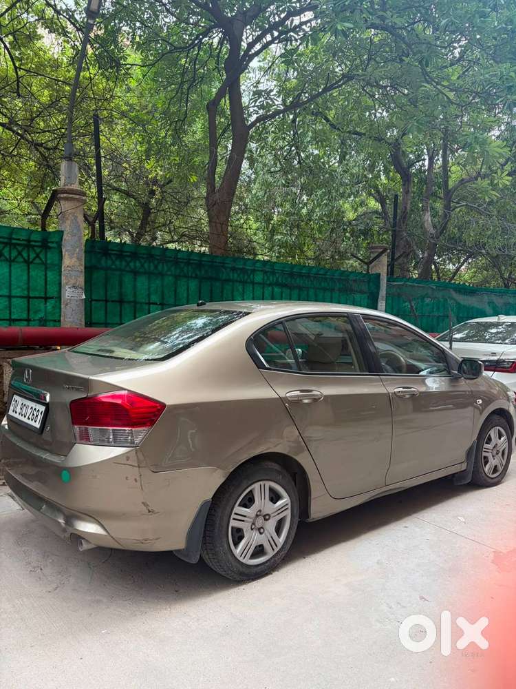 Honda City V Mt 2011