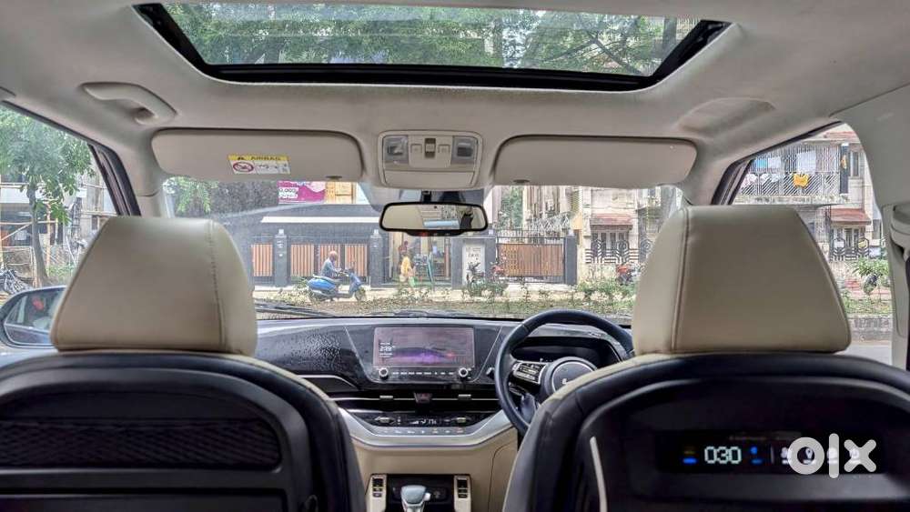 Kia Carens 1.5 Luxury Plus Diesel At 7 Str, 2022, Diesel