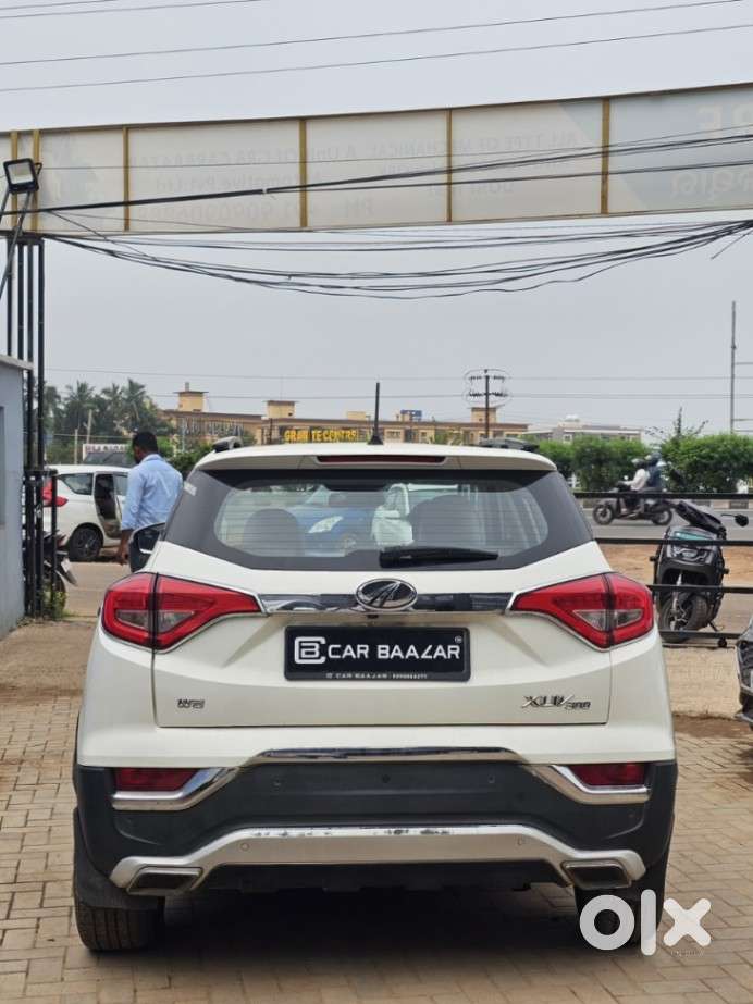 Mahindra Xuv300 W8 Option, 2021, Petrol