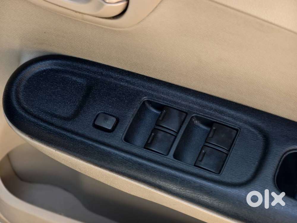 Honda Amaze, 2015, Petrol