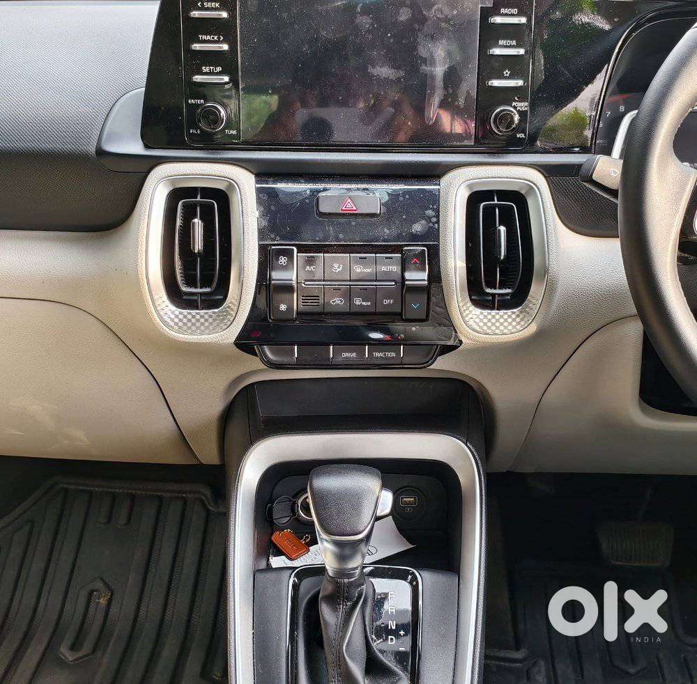 Kia Sonet Htx D, 2023, Petrol