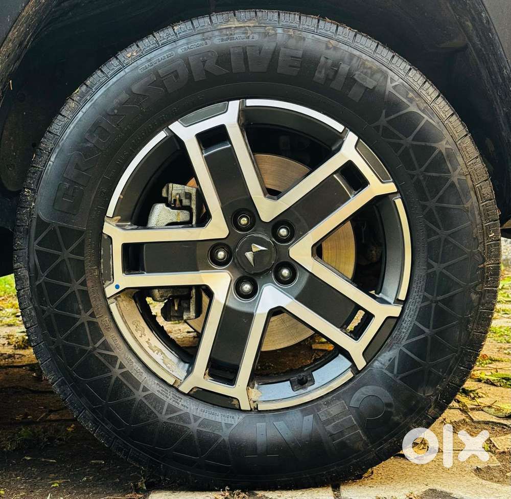 Mahindra Thar Roxx Ax5 L Diesel At 2wd, 2025, Diesel