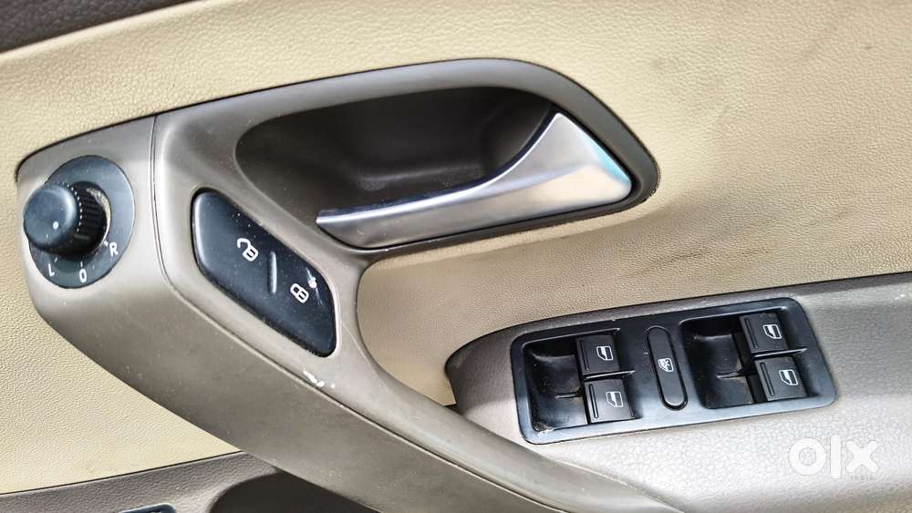 Volkswagen Vento 2010-2013 Petrol Highline, 2014, Petrol