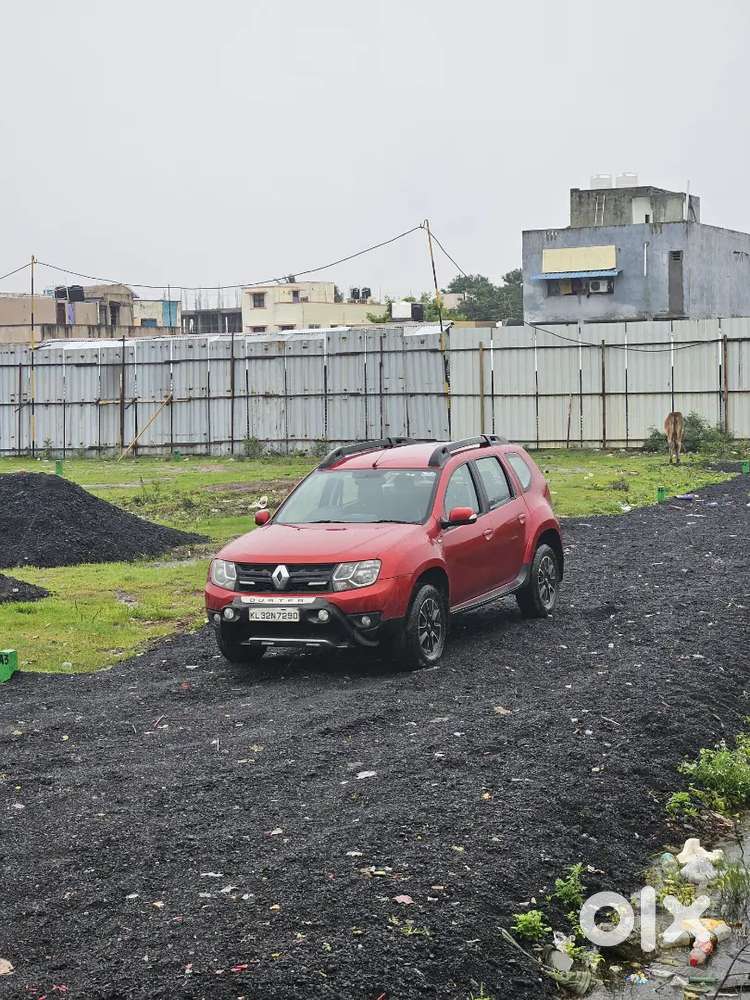 Low Km, Proper Service Renault Duster Petrol 2018-2019 Registration