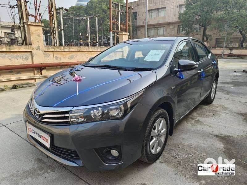 Toyota Corolla Altis 2013-2017 G At, 2015, Petrol