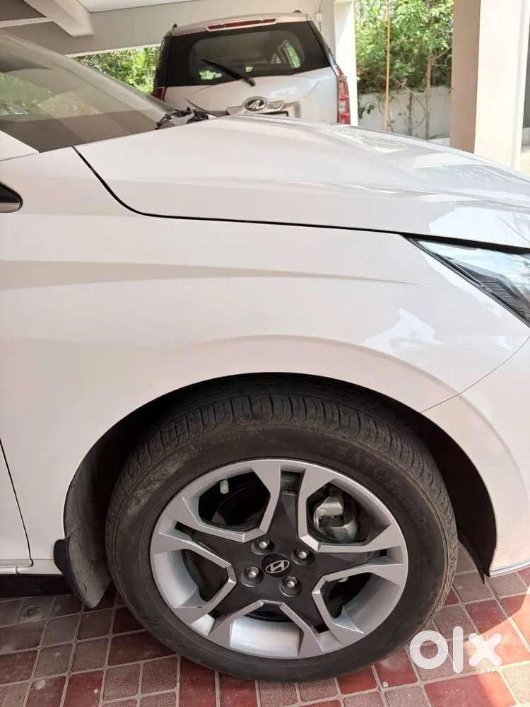 2024 I20 Sportz Manual Petrol  Premium Hatchback  Top Condition