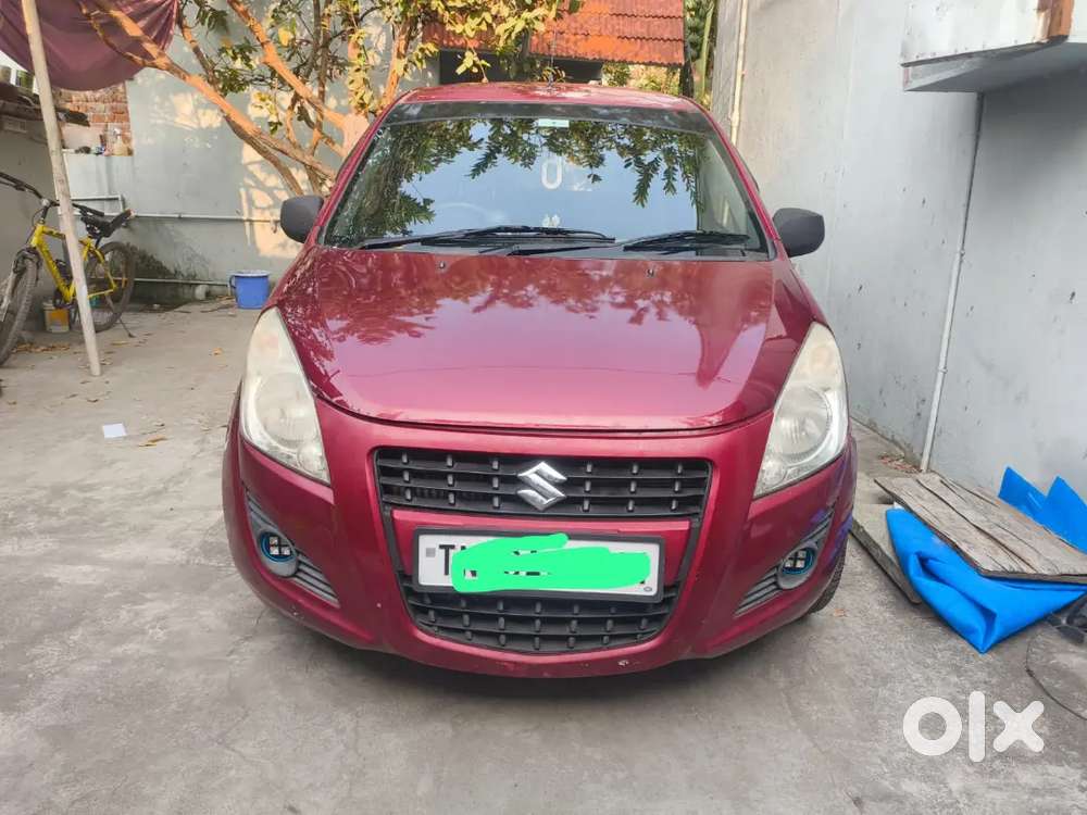 Well Maintained Less Driven Chill Ac  Ps Pw Cl Abs Tyre 70%