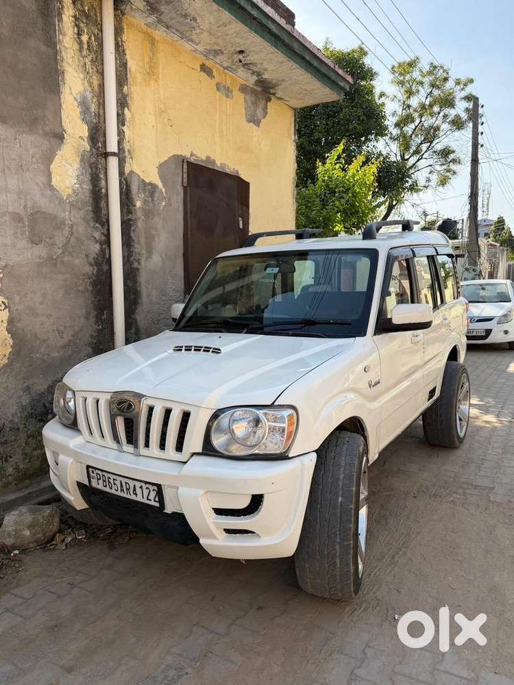 Mahindra Scorpio Classic 2014 Diesel Good Condition