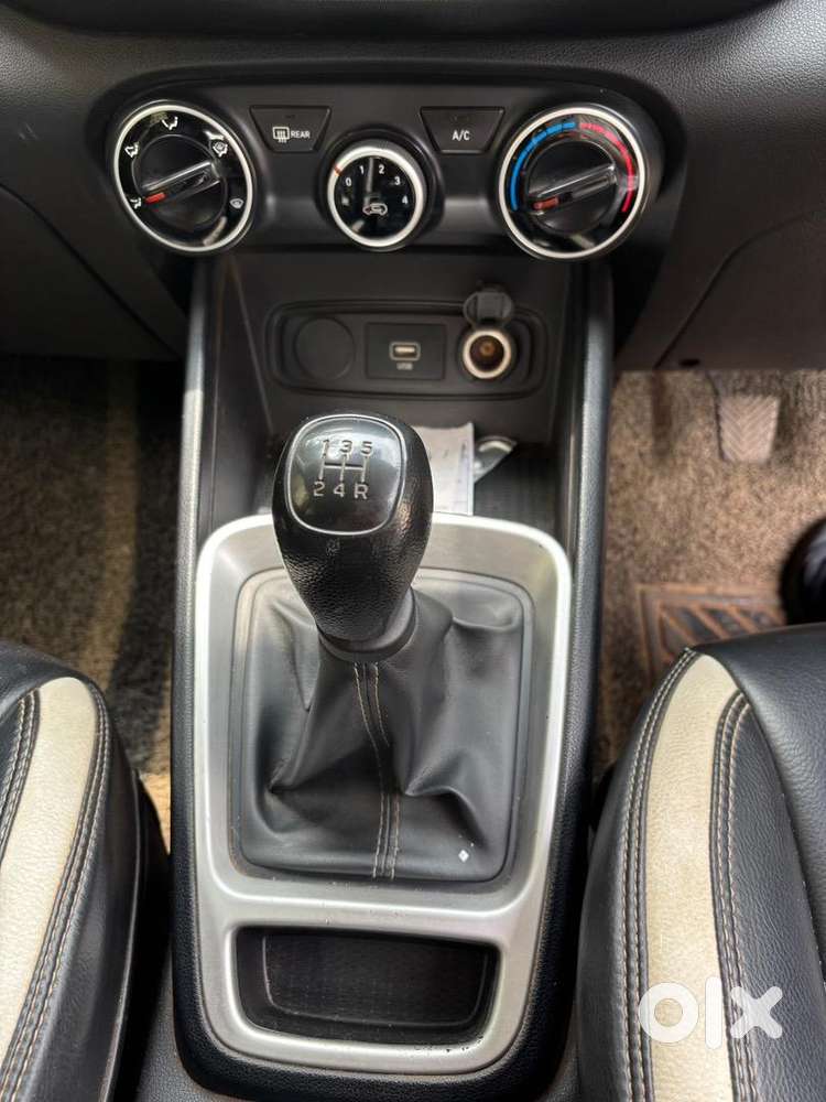 Hyundai Venue 2019 Petrol Well Maintained