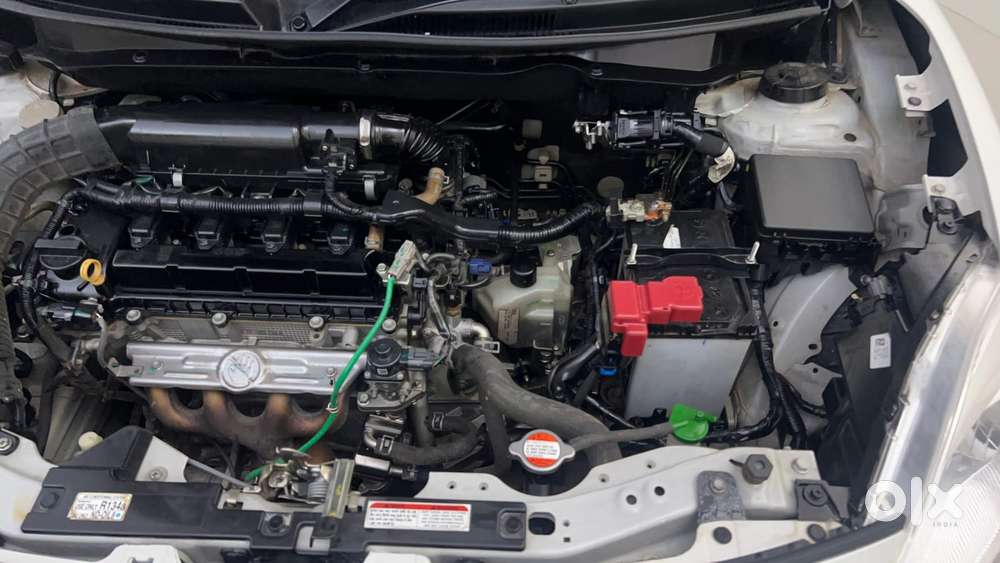 Maruti Suzuki Swift Amt Zxi, 2022, Petrol