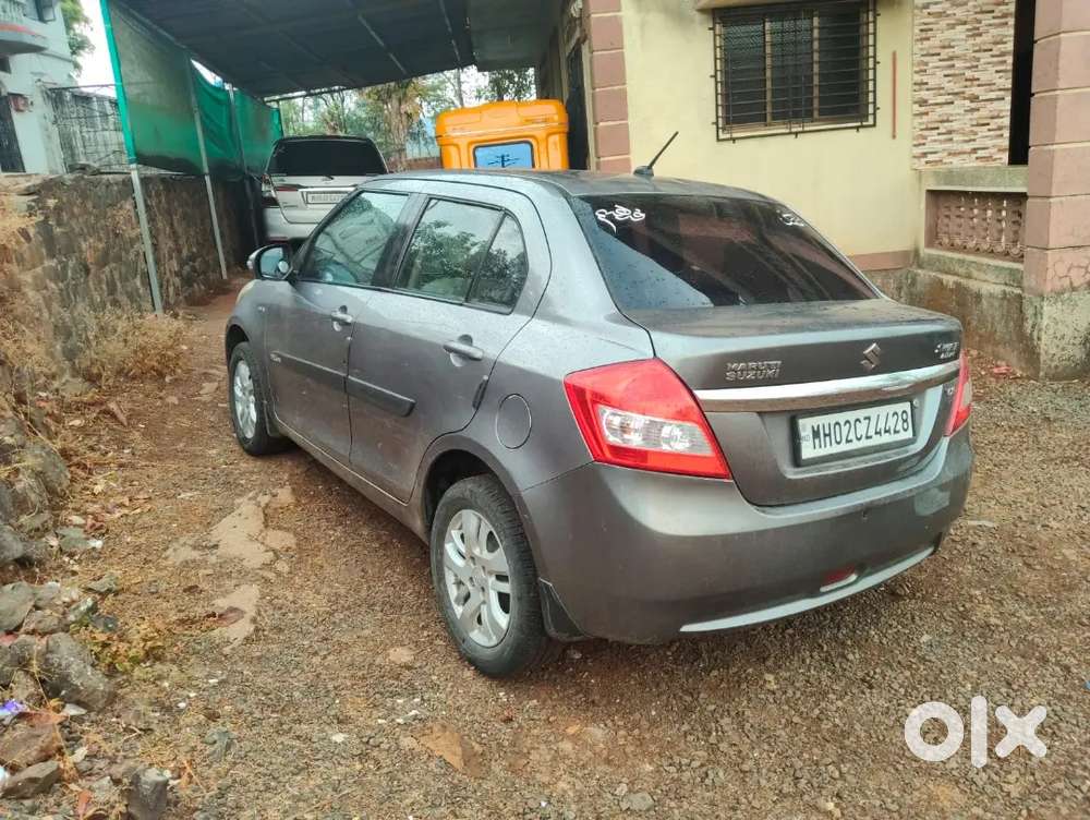 Maruti Suzuki Swift Dzire 2013 Cng & Hybrids 135000 Km Driven