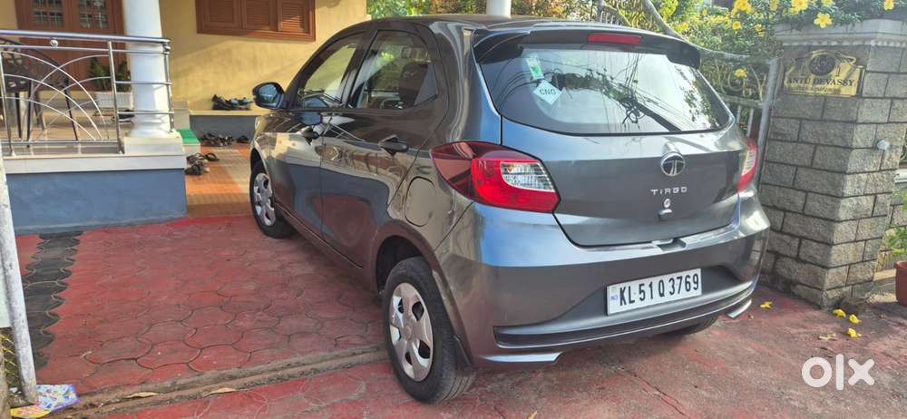 Tata Tiago 1.2 Revotron Xm Cng, 2024, Cng & Hybrids