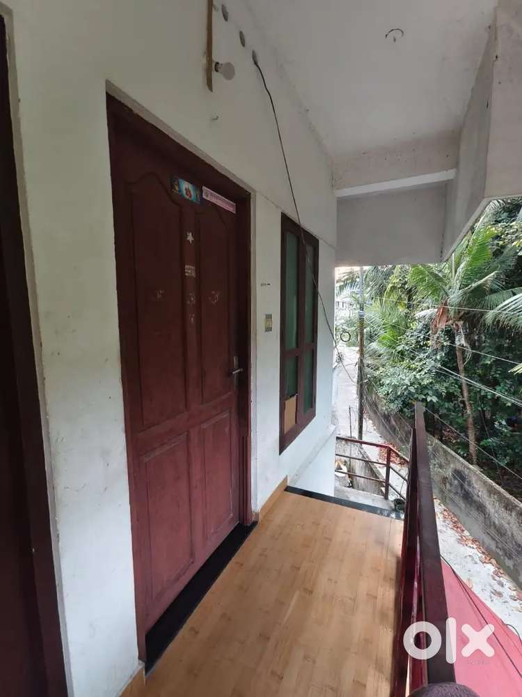 1BHK in palluruthy