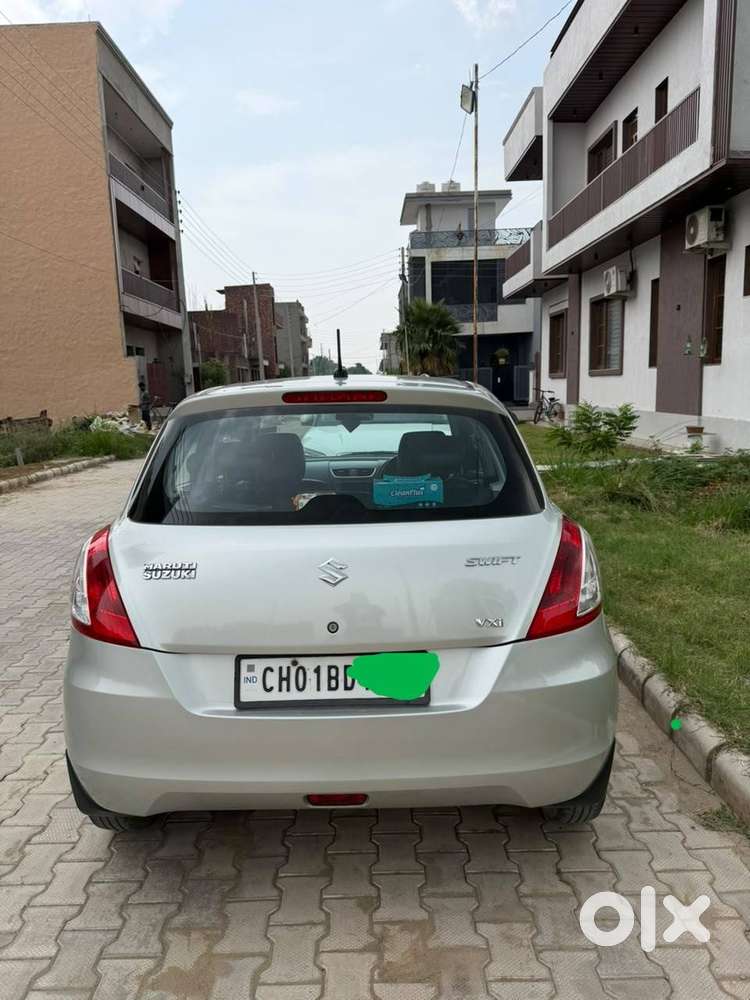 Maruti Swift Vxi 2015