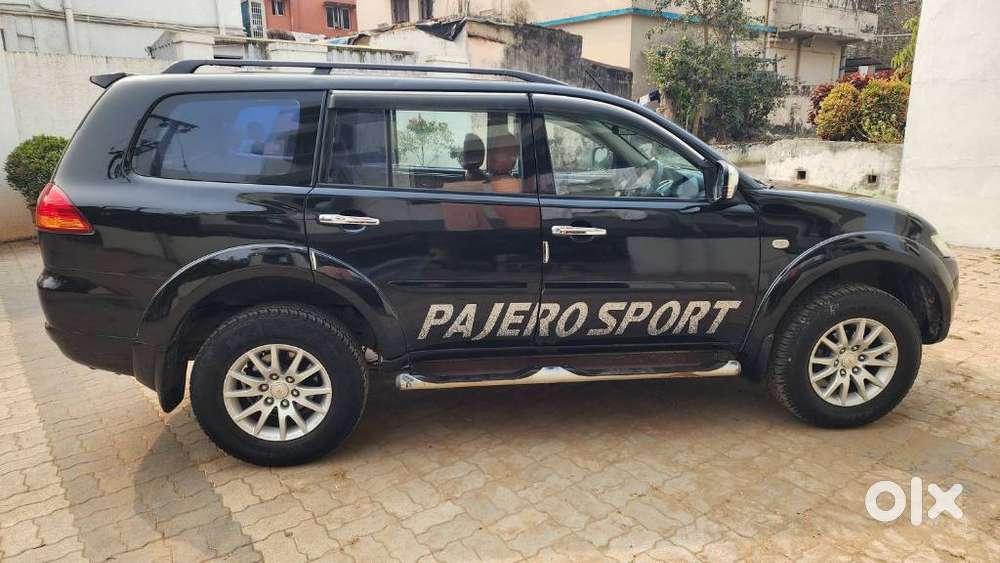 Mitsubishi Pajero Sport 2.5 Manual, 2013, Diesel