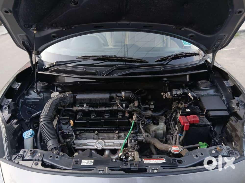 Maruti Suzuki Swift Dzire Zxi + Amt, 2022, Petrol