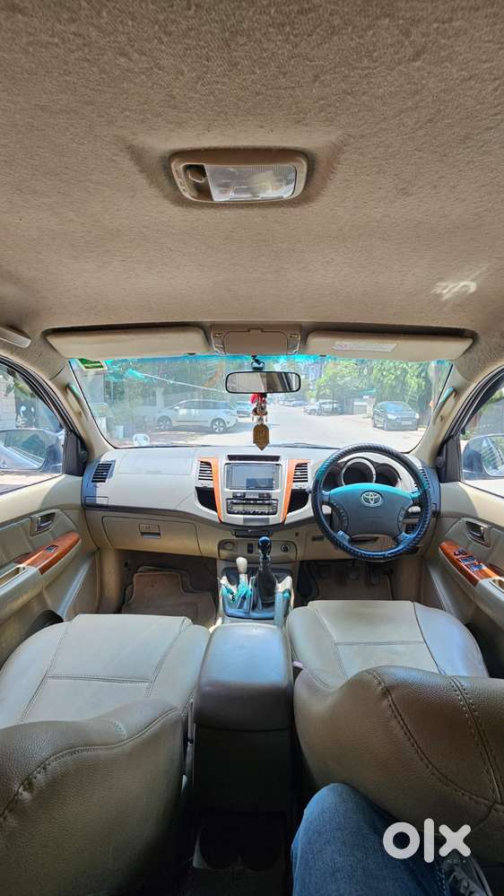 Toyota Fortuner 3.0 4x4 Manual, 2011, Diesel
