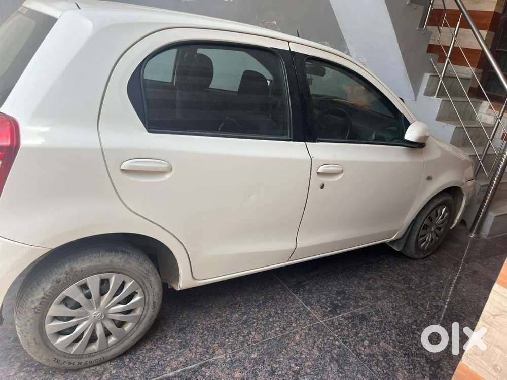 Toyota Diesel 2013 Car