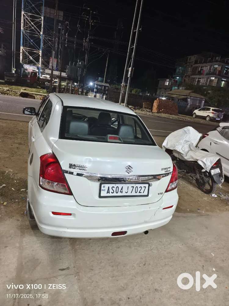 Maruti Suzuki Swift Dzire 2012 Petrol 86250 Km Driven
