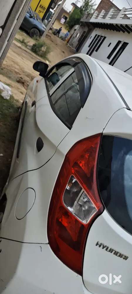 Hyundai Eon Era 2012