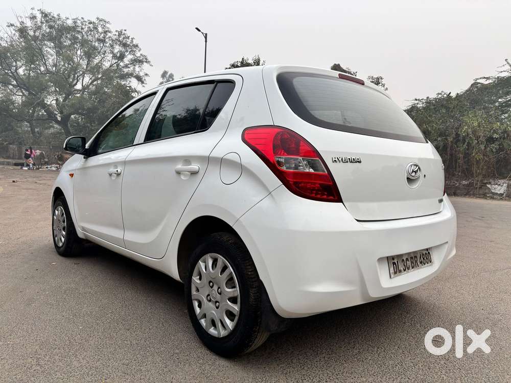 Hyundai I20 Magna 1.2 Vtvt, 2011, Petrol