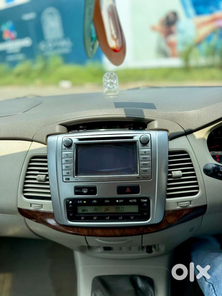 Toyota Innova 2.5 V 7 Str, 2014, Diesel