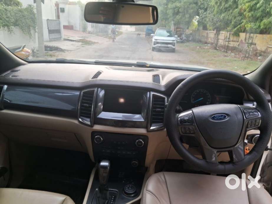 Ford Endeavour 3.2 Titanium At 4x4, 2017, Diesel