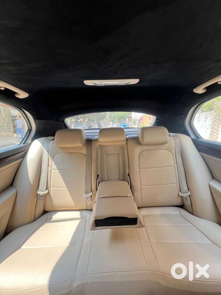 Skoda Superb Style 1.8, 2014, Diesel