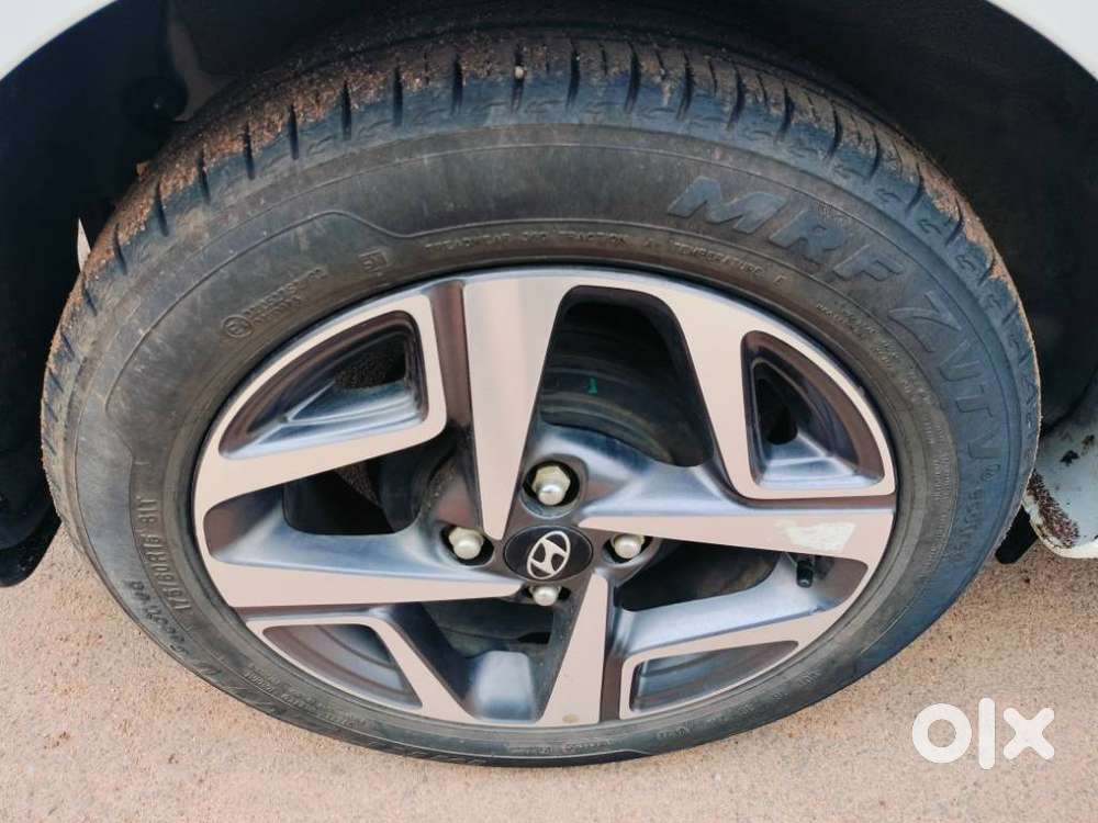 Hyundai Aura Sx 1.2 (o) Petrol, 2022, Petrol