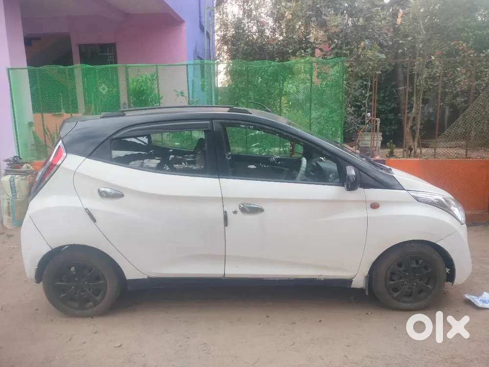 Hyundai Eon 2012 Petrol Well Maintained