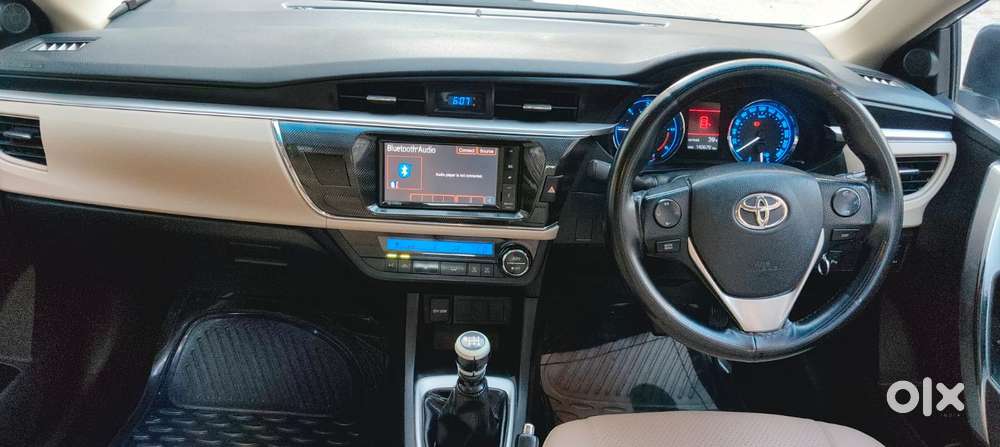 Toyota Corolla Altis 2013-2017 D-4d G, 2015, Diesel
