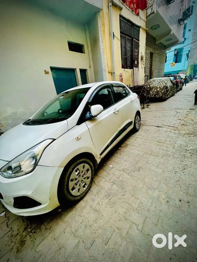 Hyundai Xcent 2016 Base Cng