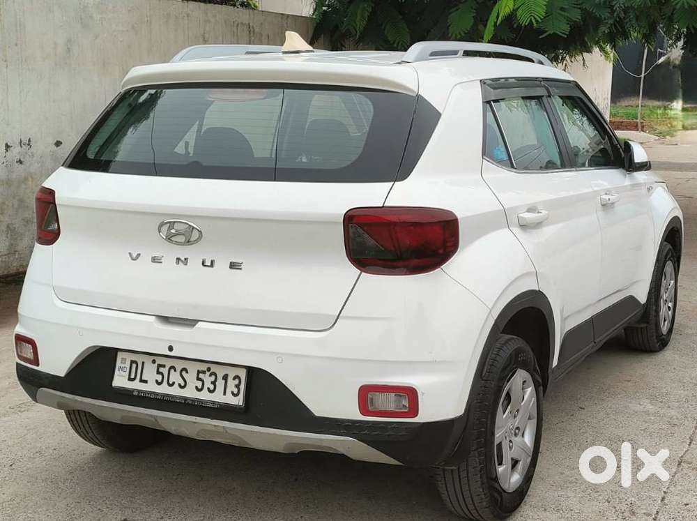 Hyundai Venue S Plus Mt 1.2 Kappa, 2021, Petrol