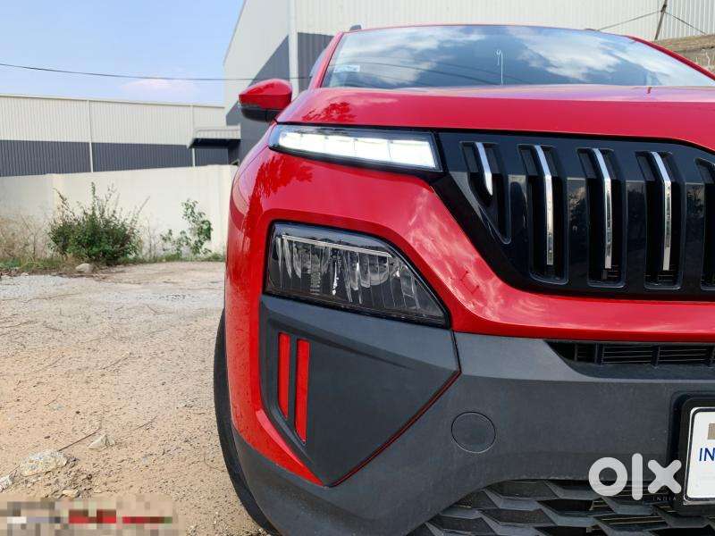 Skoda Kylaq Signature At, 2025, Petrol