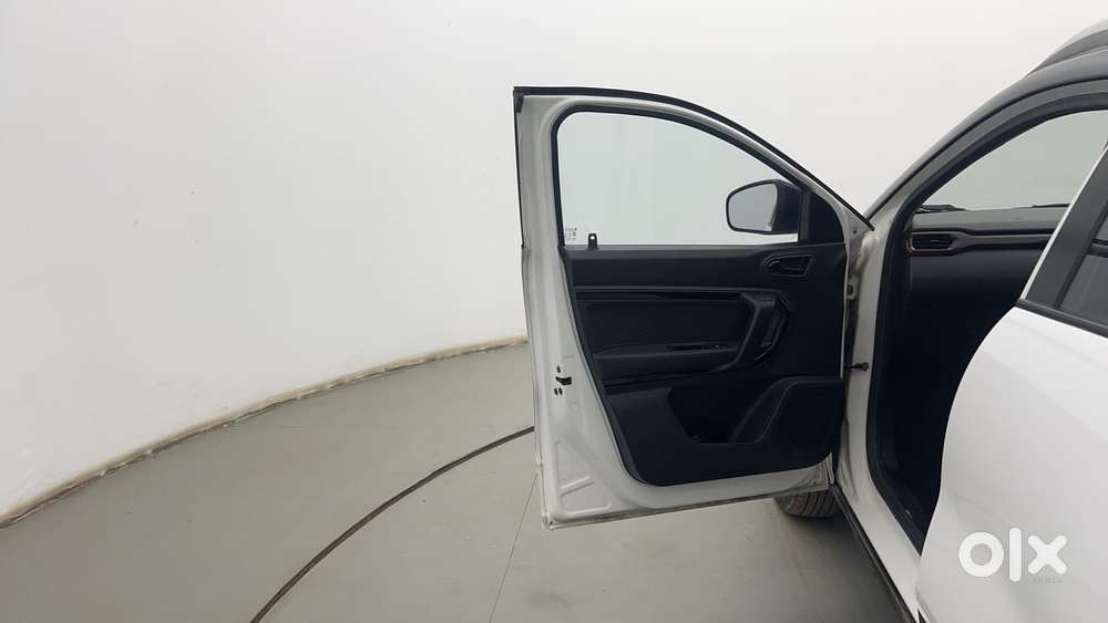 Renault Kiger Rxz Dt, 2022, Petrol