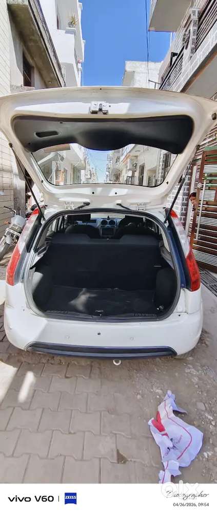Ford Figo Petrol 2013