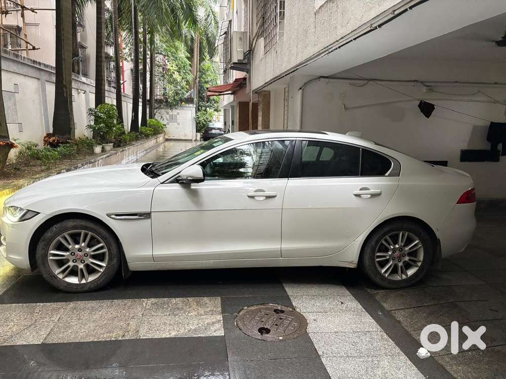 Jaguar Xe Prestige 2017