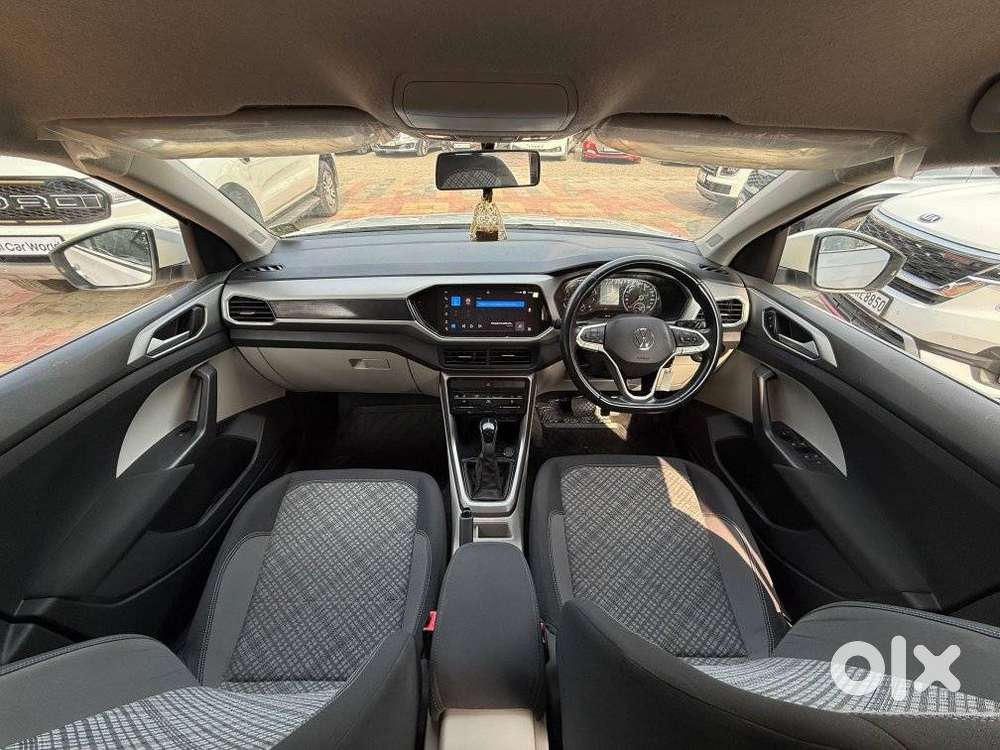 Volkswagen Taigun 1.0 Tsi Highline At, 2021, Petrol