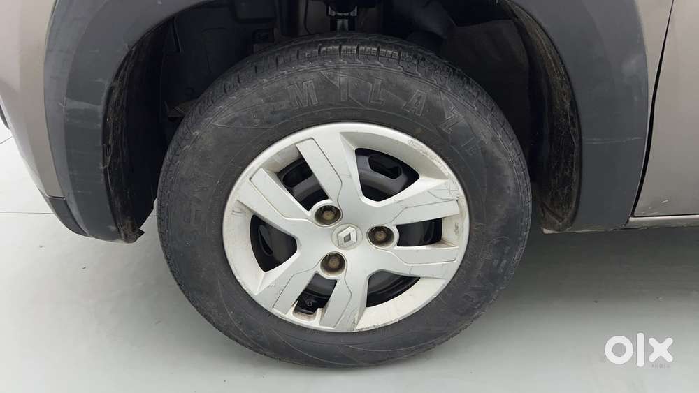 Renault Kwid 2019-ongoing 1.0 Rxt (o), 2018, Petrol